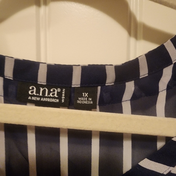 Sheer navy and white striped blouse by A.n.a - Picture 5 of 5